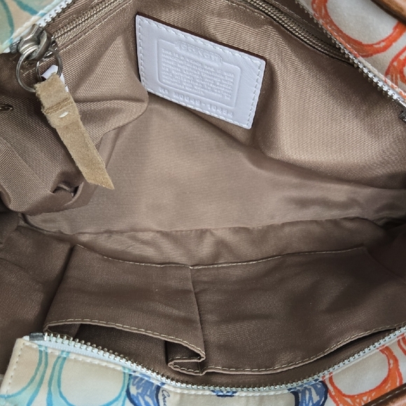 * SALE PRICE Coach VINTAGE Hampton Multicolor Patchwork Tote " No Hang Tag" - Picture 8 of 16